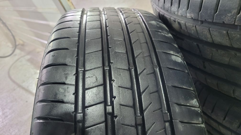 Шины с дисками Bridgestone Alenza 235/65 r17