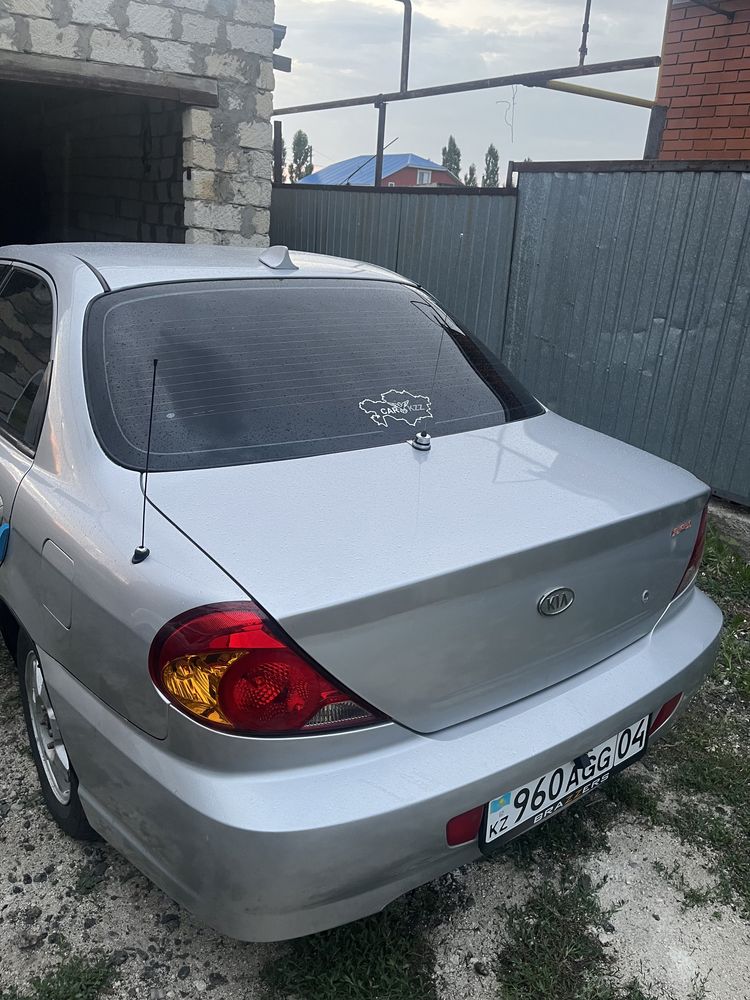 Kia Spectra в хором состояние