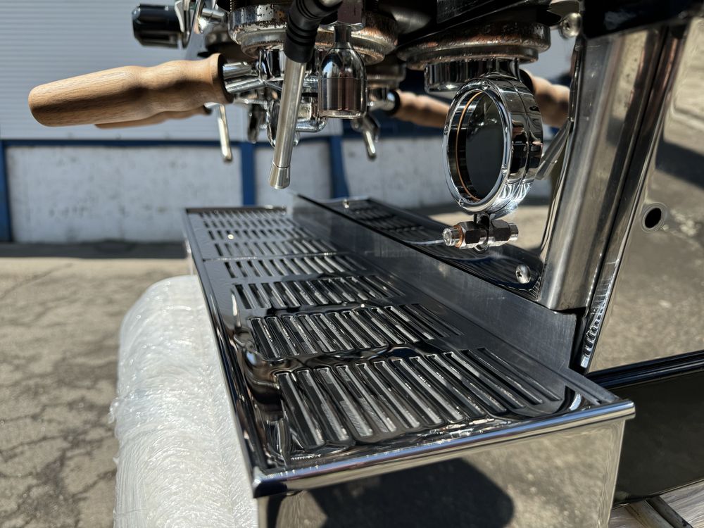 Кофемашина La Marzocco Linea, Ламарзоко Линеа