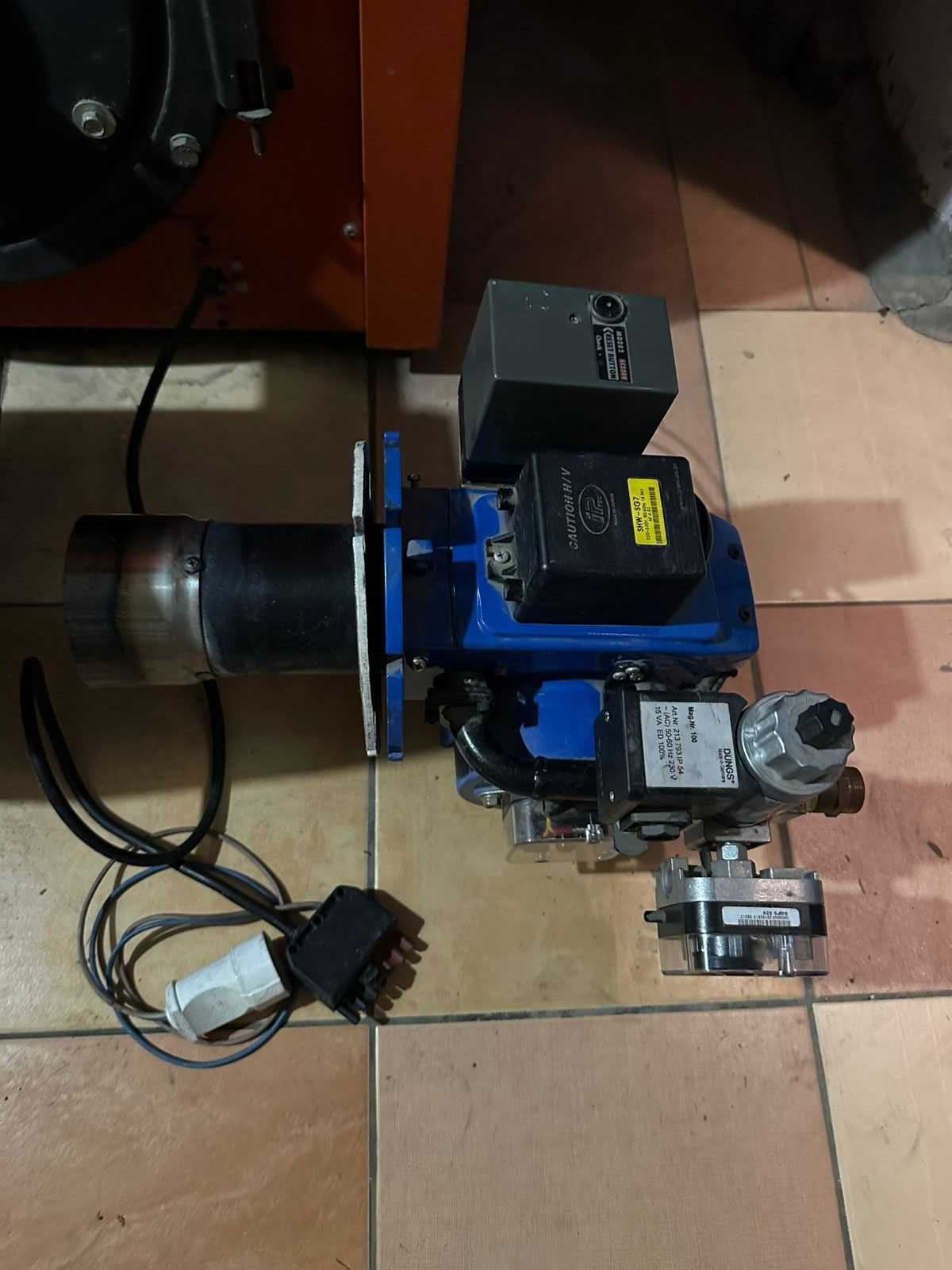 Viessmann VitoCell-Comferral VCA27 (27 кВт) котёл c бойлером