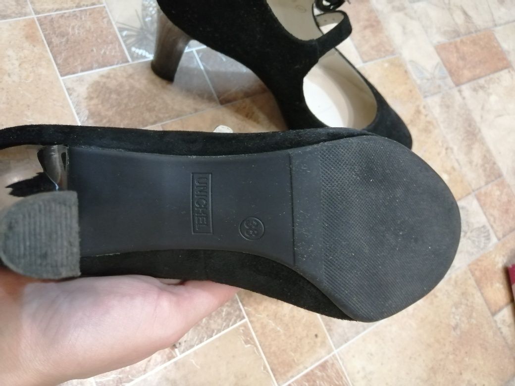 Продам женские туфли из нат. кожи