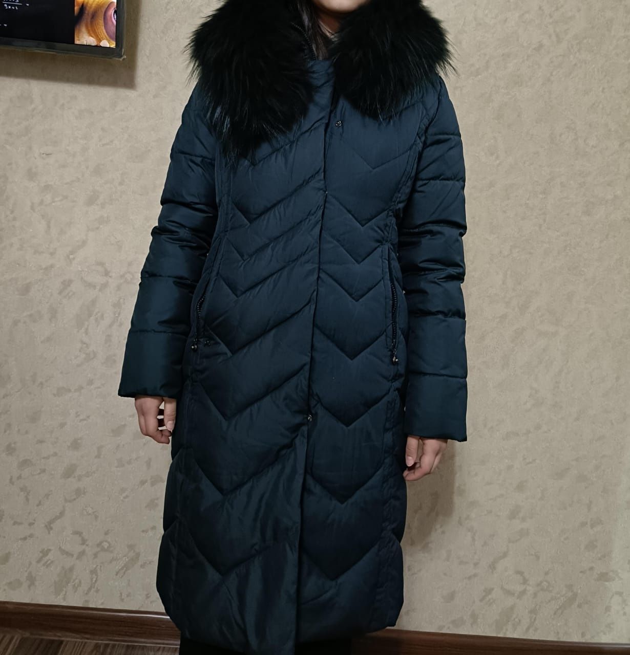 Женский куртка с капюшоном зимние
