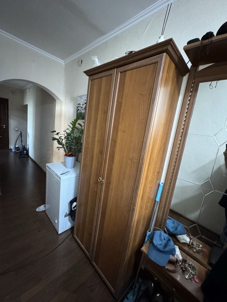 Шкаф в прихожую