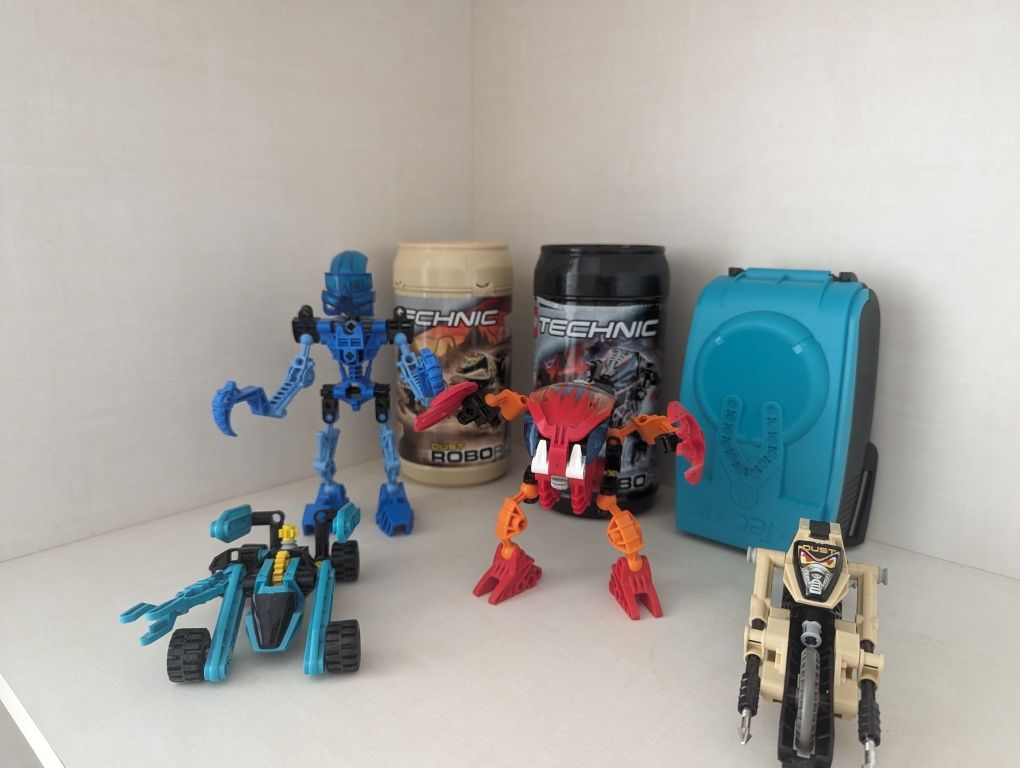 Lego technic Bionicle/ThrowBots/Roborides продам
