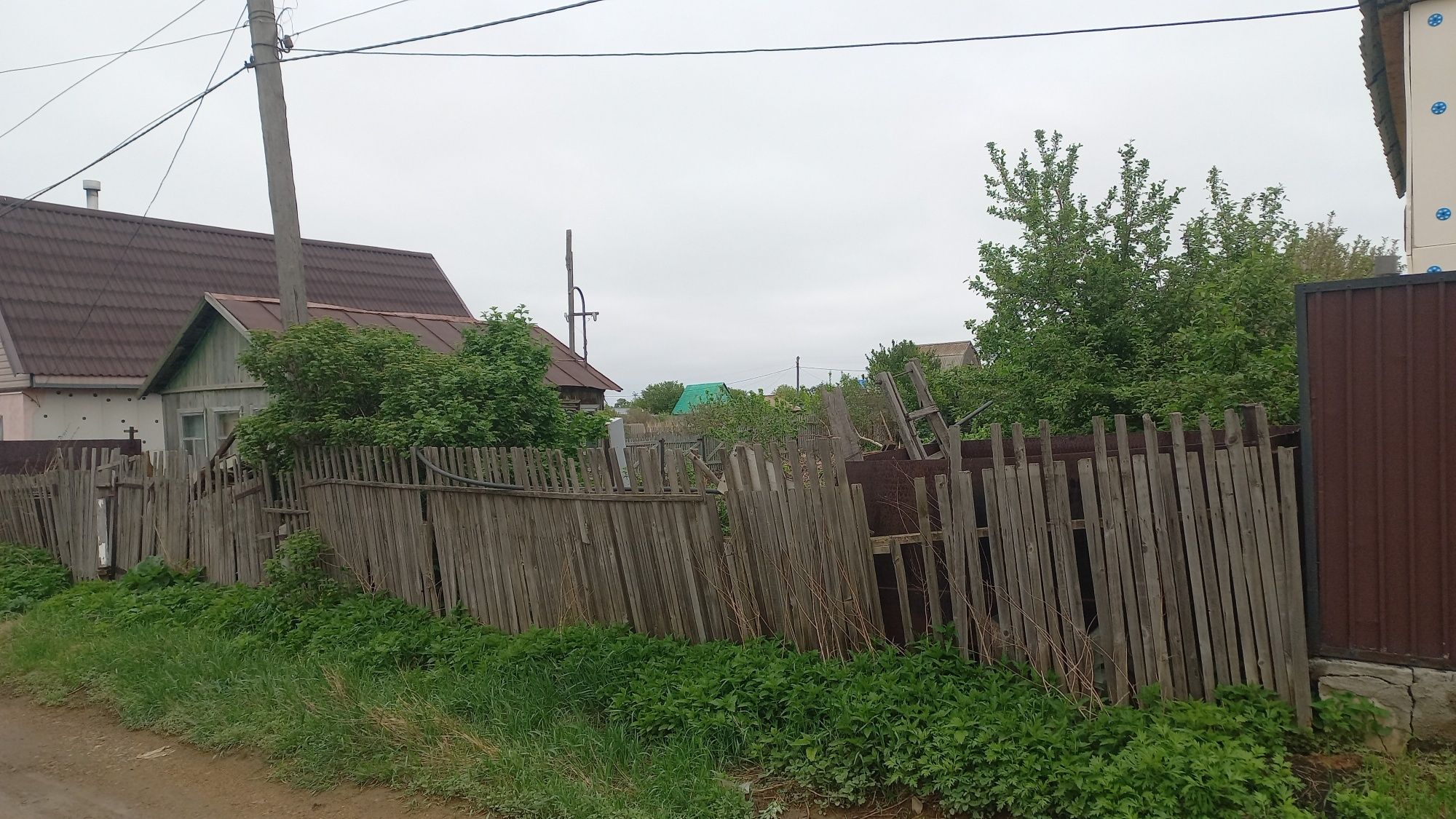 Продам дачу по красному яру третья от дороги