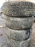 Nokian 235 60 R16 Резина зимняя комплект 4шт в хорошем состоянии