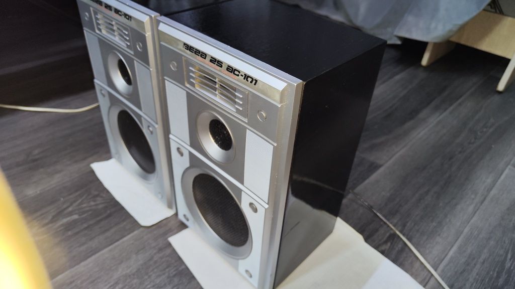 Продам колонки Вега 25ас101