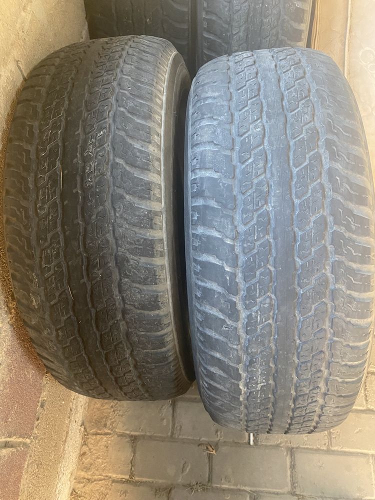 Продам комплект шин Yokohama 265, 65, R 17