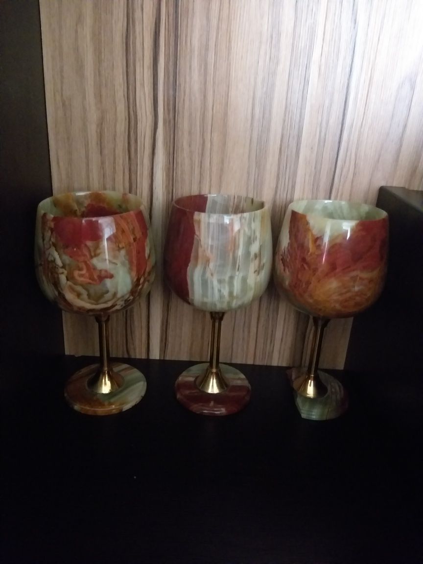6 рюмок из оникса