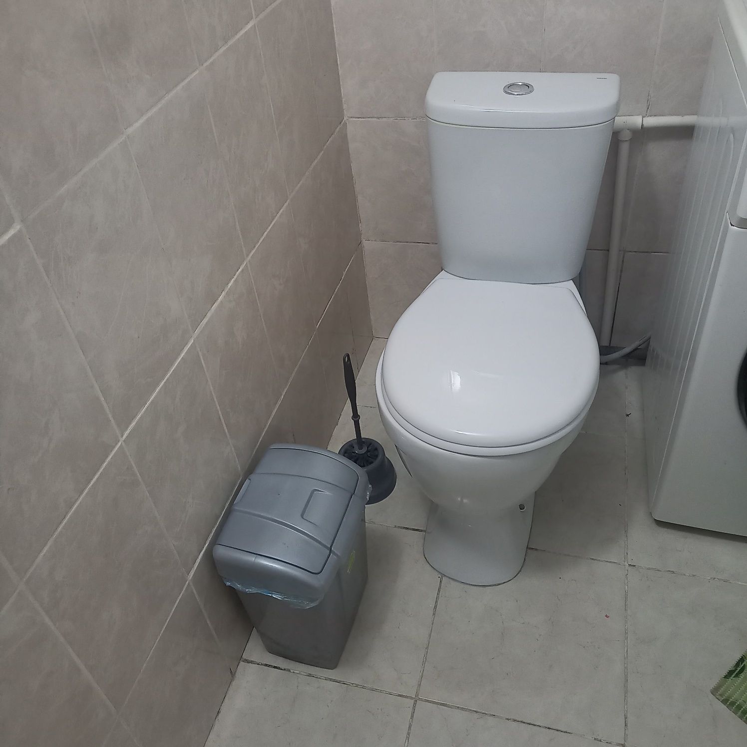 Продам  дом в Самсоновке на берегу речки.