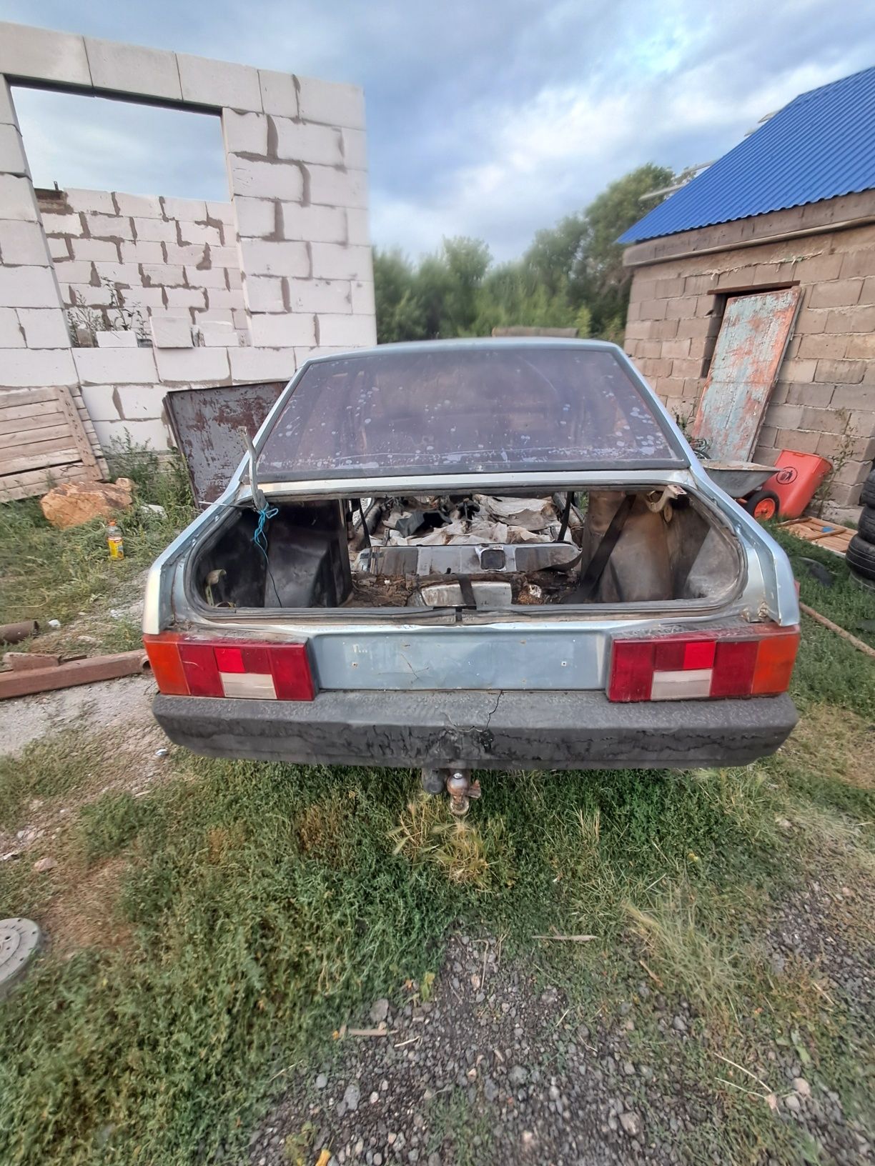 Запчасти на ваз 21099 по дешевке