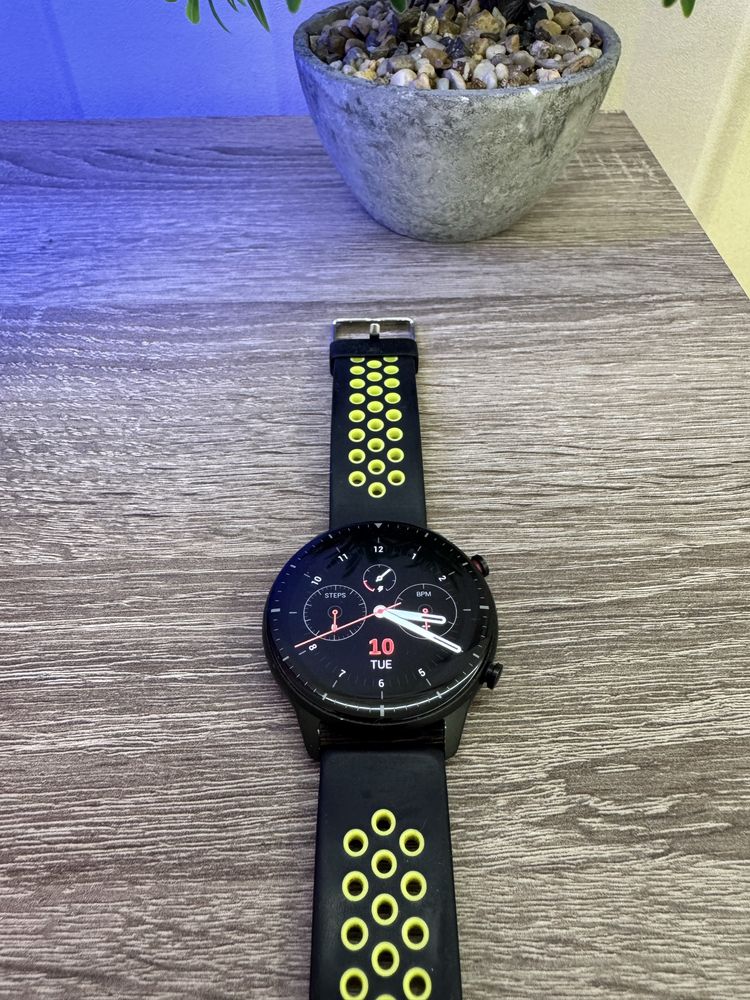 Смарт-часы Amazfit GTR 2