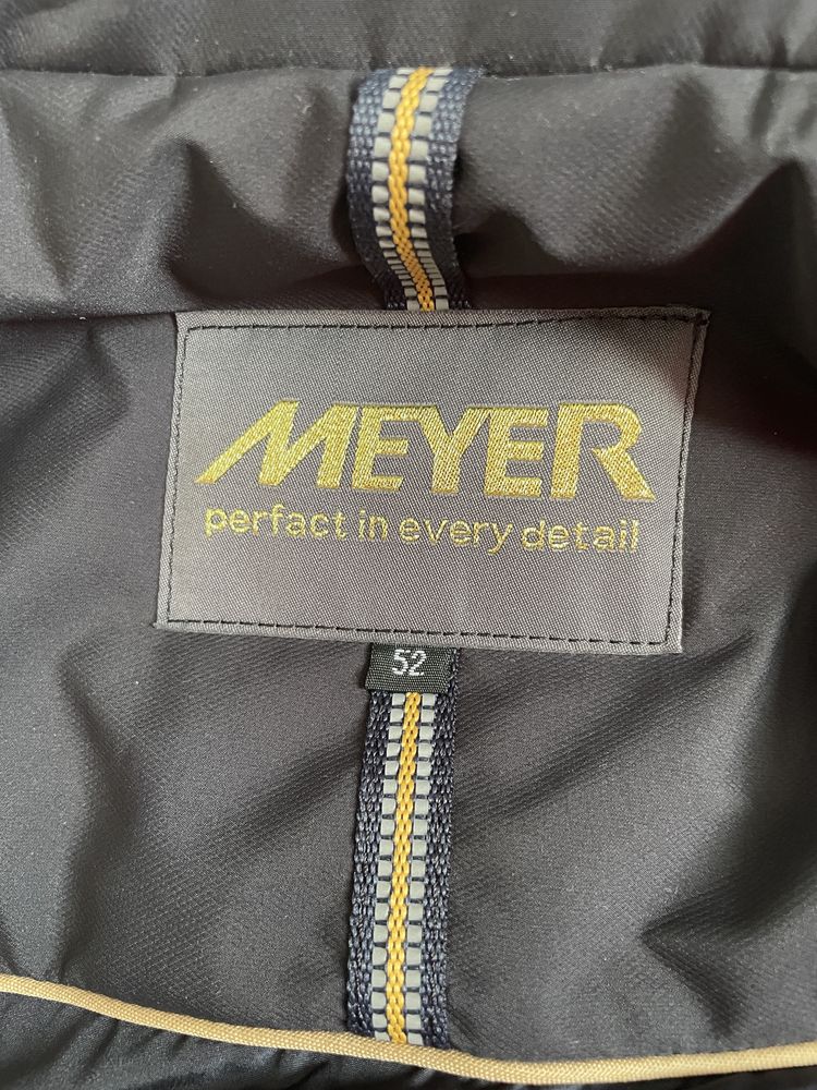 Продам зимнюю мужскую куртку