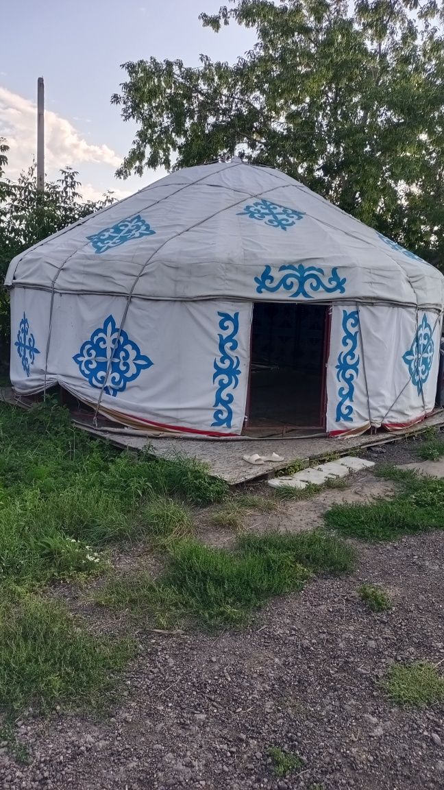 Продам юрту. Диаметр 6 метр ов