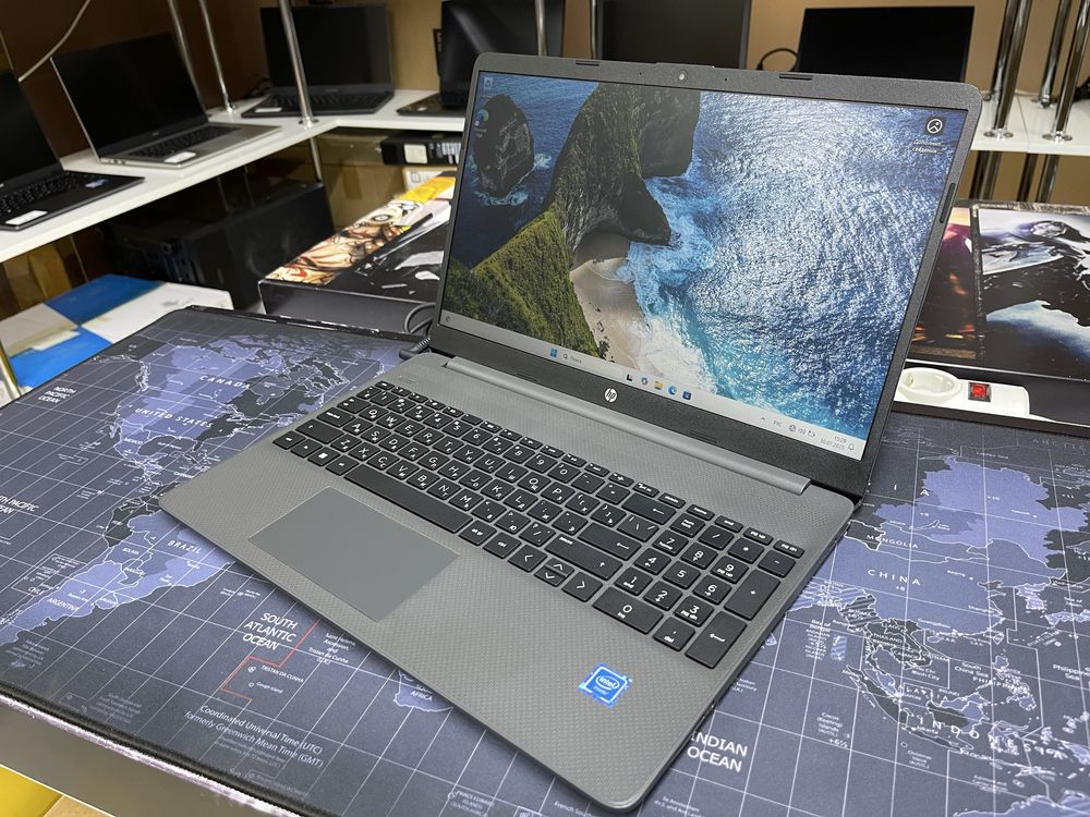 Ноутбук HP Laptop 15 Intel Celeron N4120|8Gb|SSD256Gb|Intel