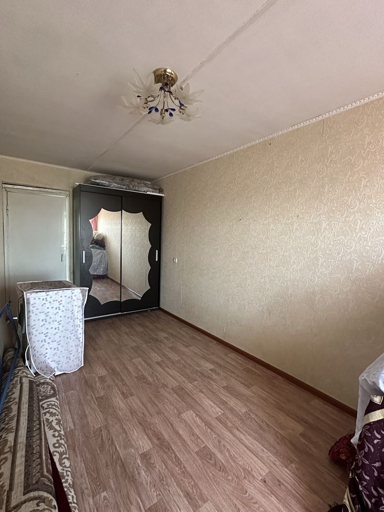 Продам 2-комнатную квартиру, удобное расположение