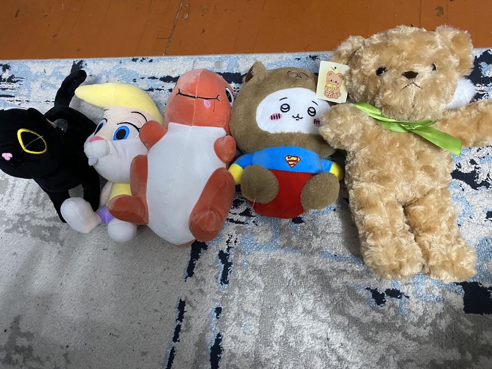 Мягкийе игрушки цена написано