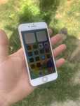 Продам телефон Айфон 8 64Gb