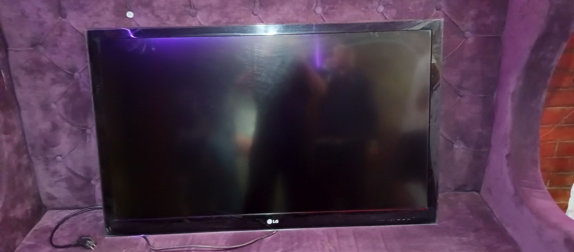 Продается телевизор LG