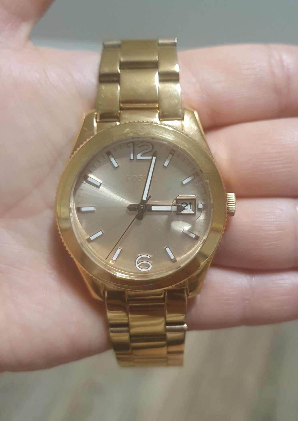 Женские часы Fossil