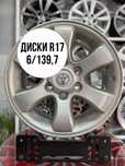Диски на 17 6/139,7 toyota original