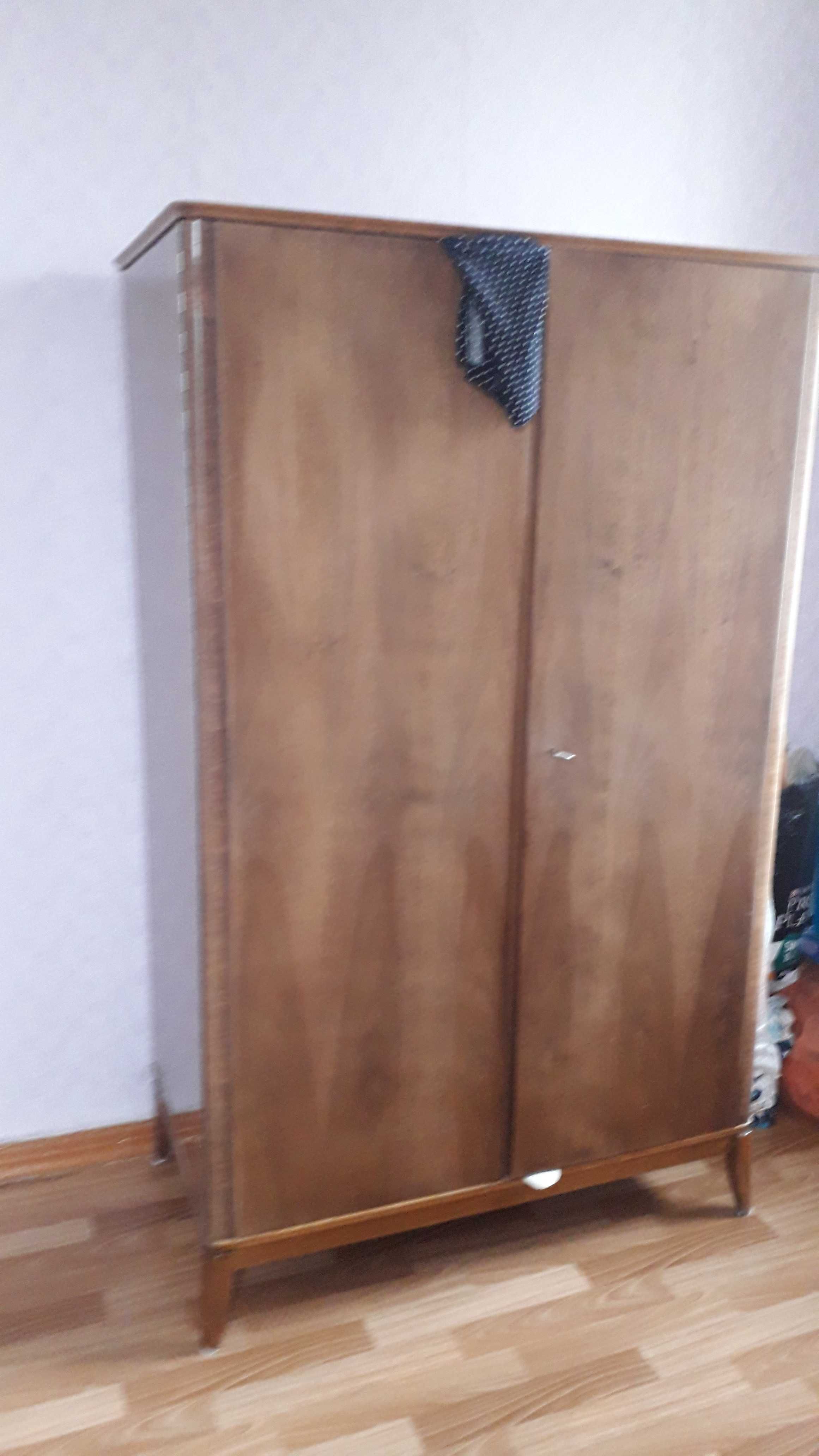 Продам Мебель б/у