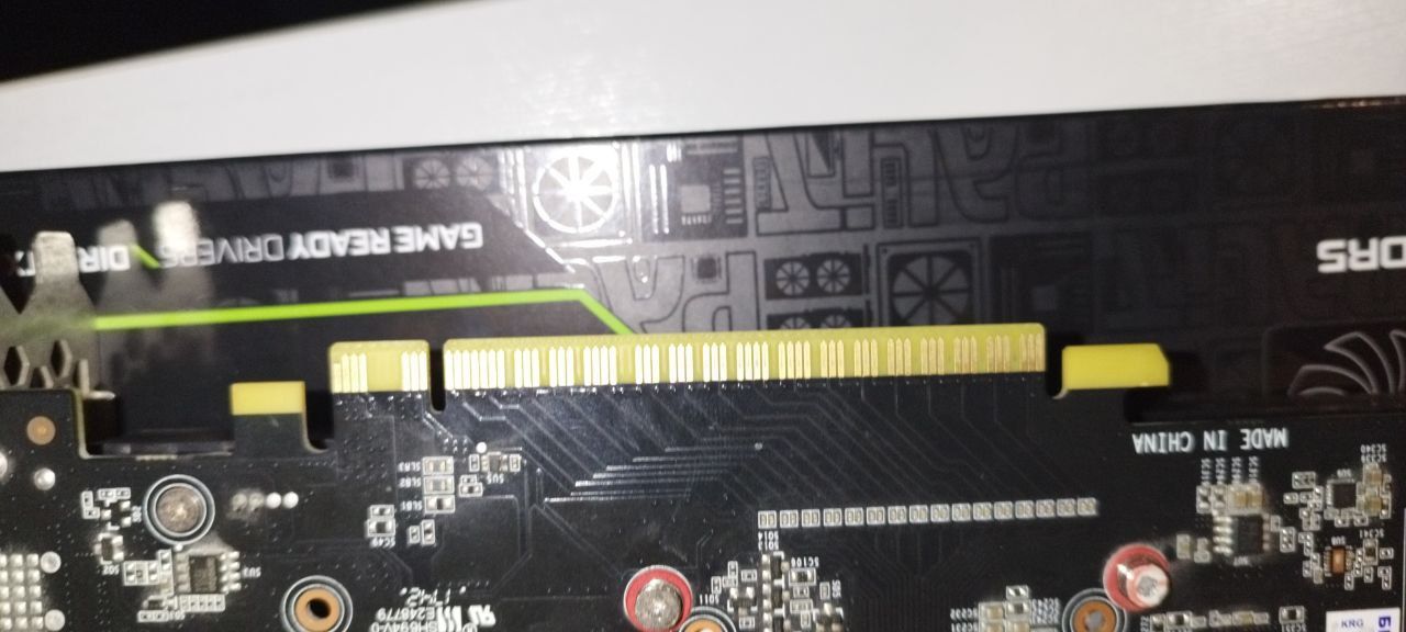 Продам видеокарту palit 1050 ti 4 gb