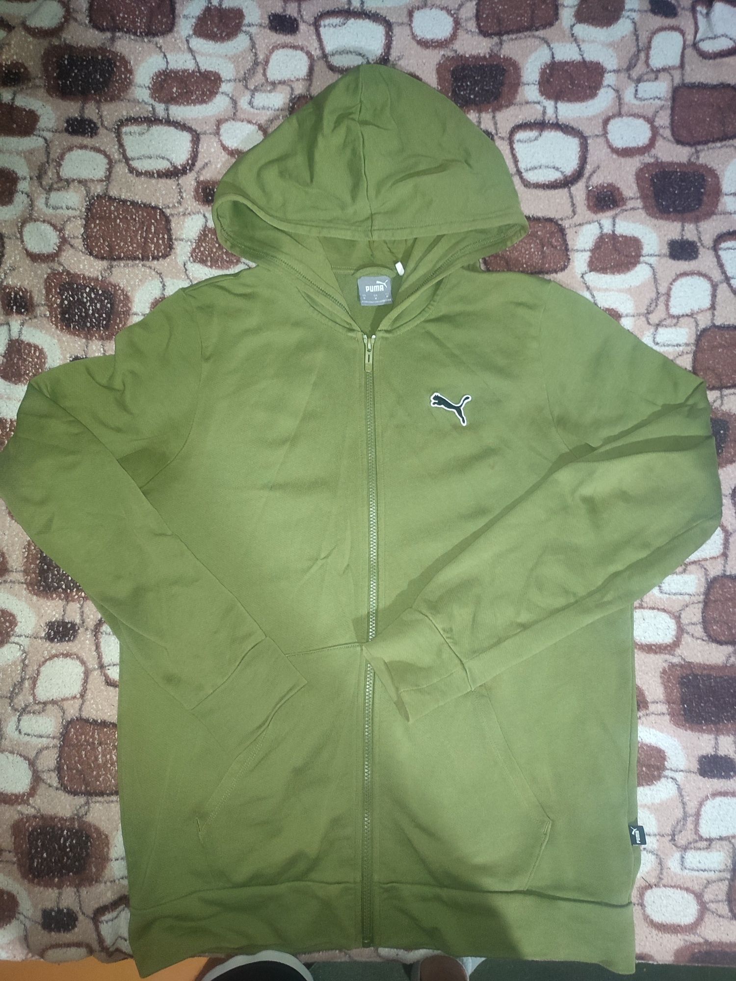 Продам Кофту puma