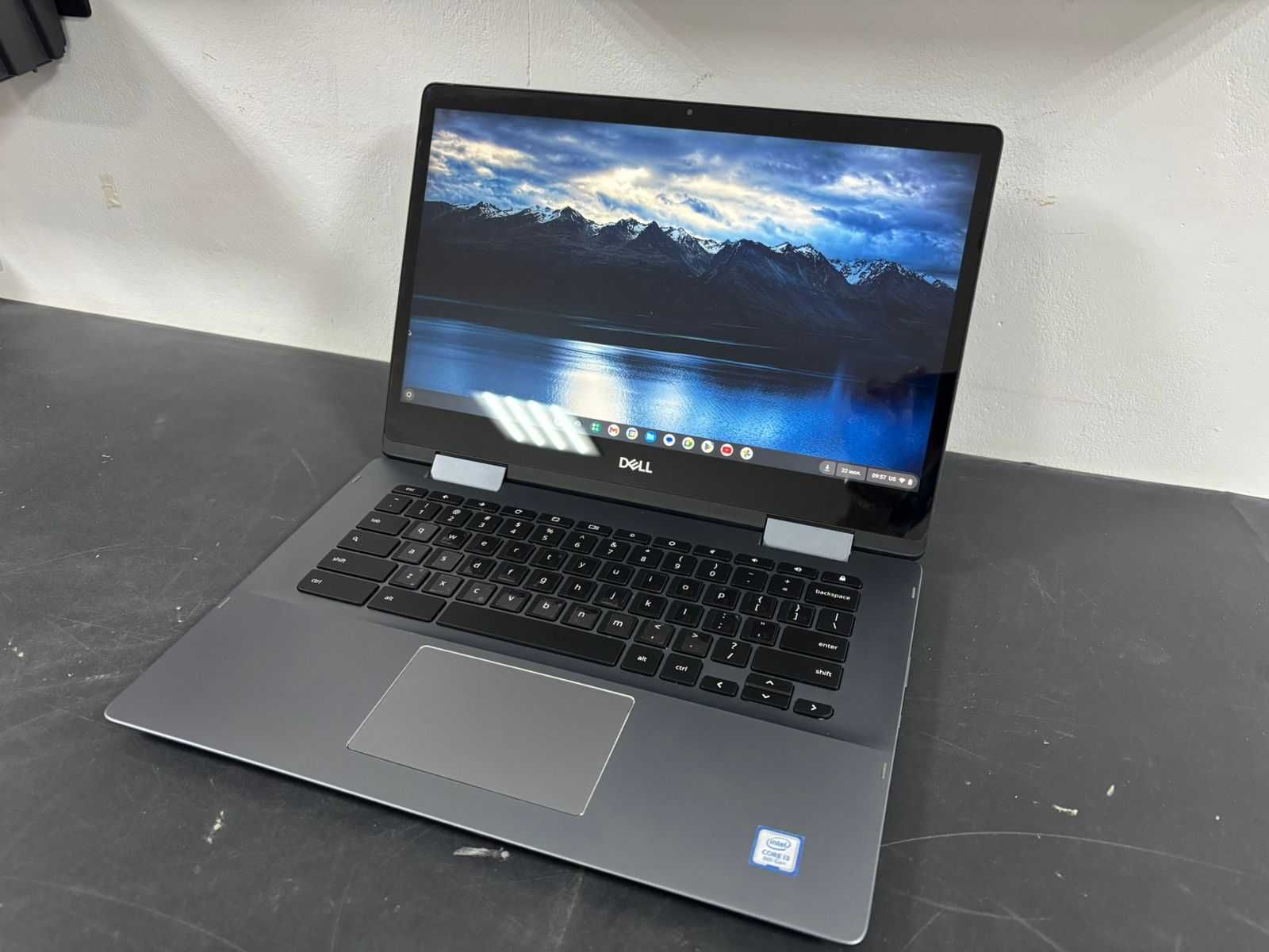 ноутбук Dell почти новая