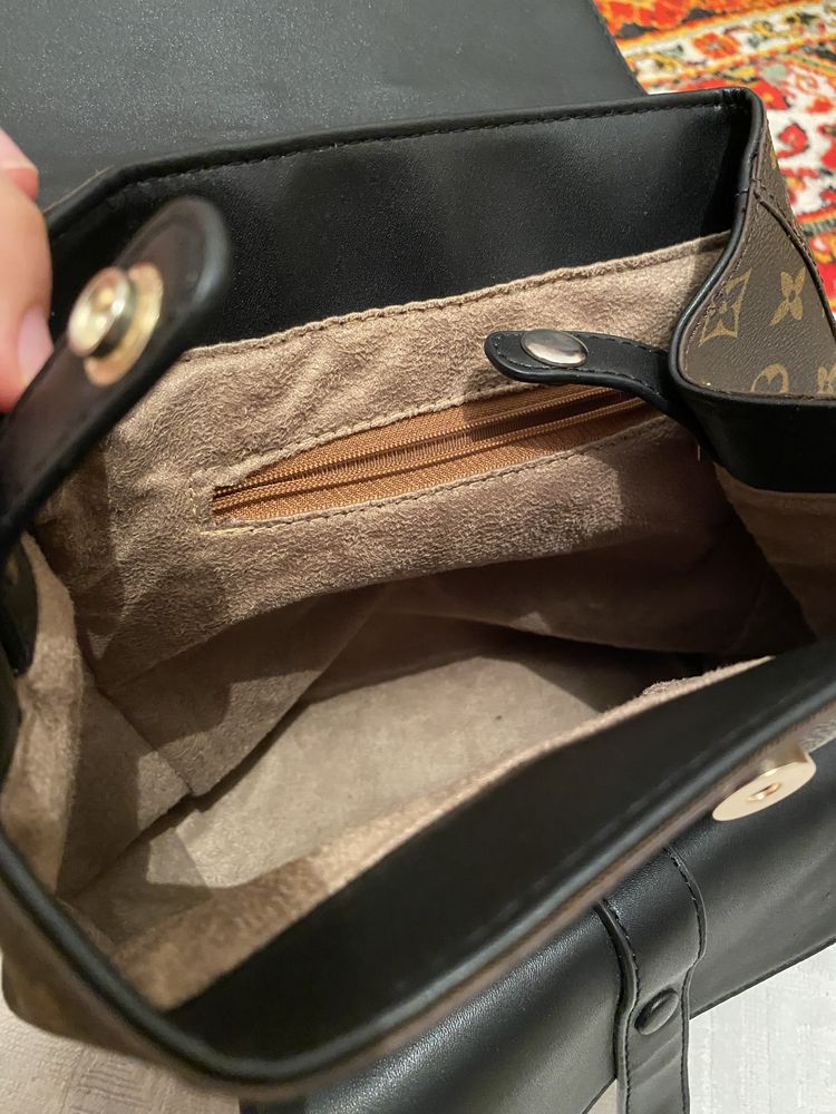 продается рюкзак Louis Vuitton