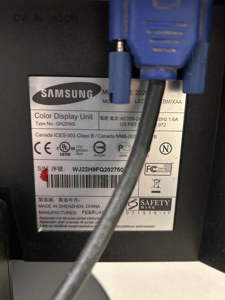Монитор Samsung
