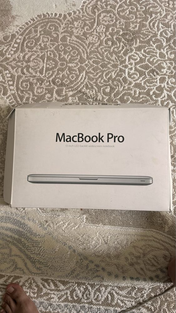 Продаётся Apple MacBook, сатылады