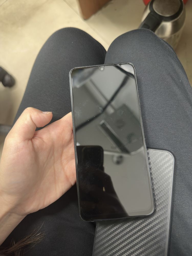 Продам самсунг galaxy А05s, 128гб,в хорошем состоянии.
