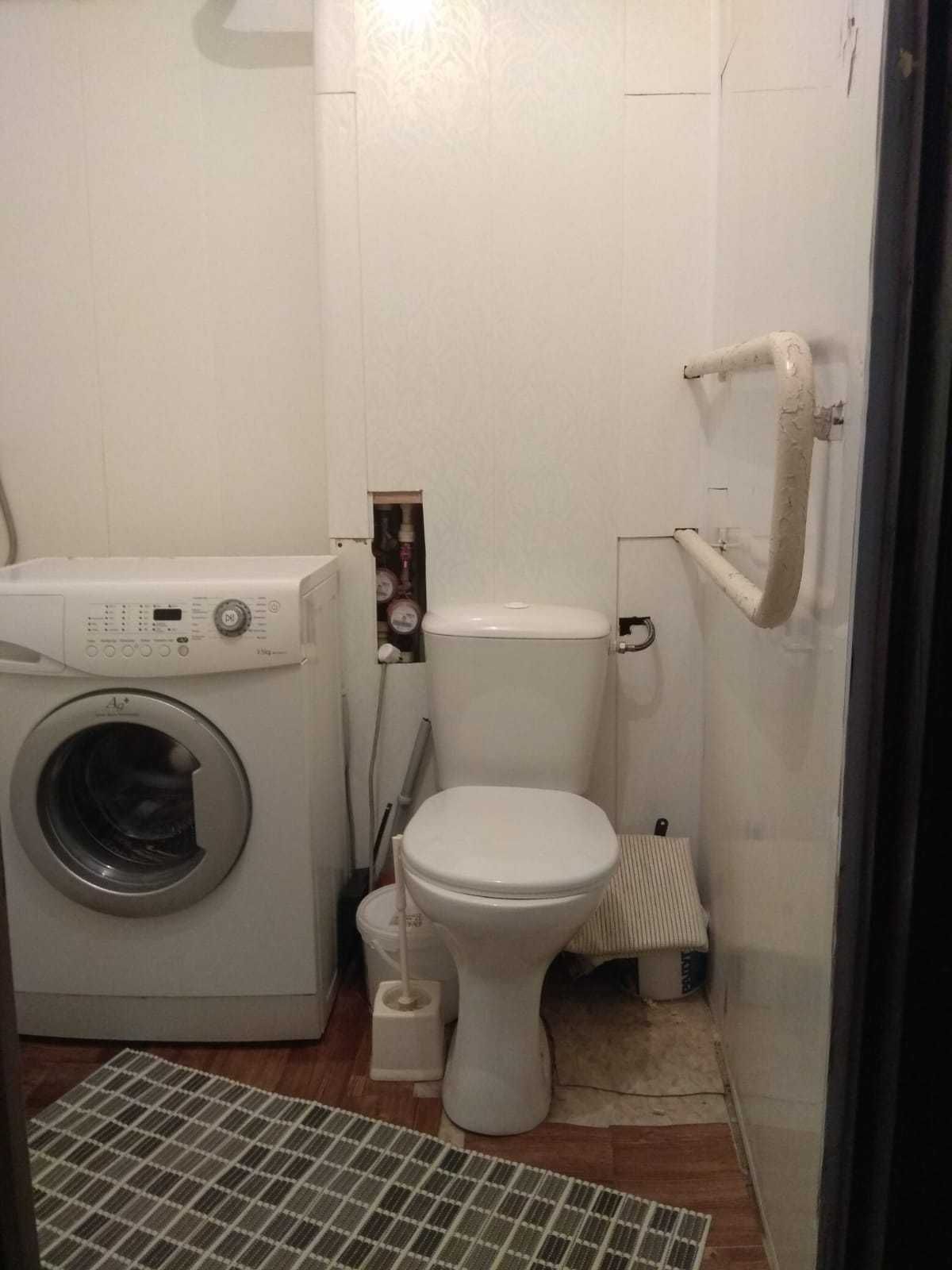 Продам 1 ком кв, Дом быта 9200