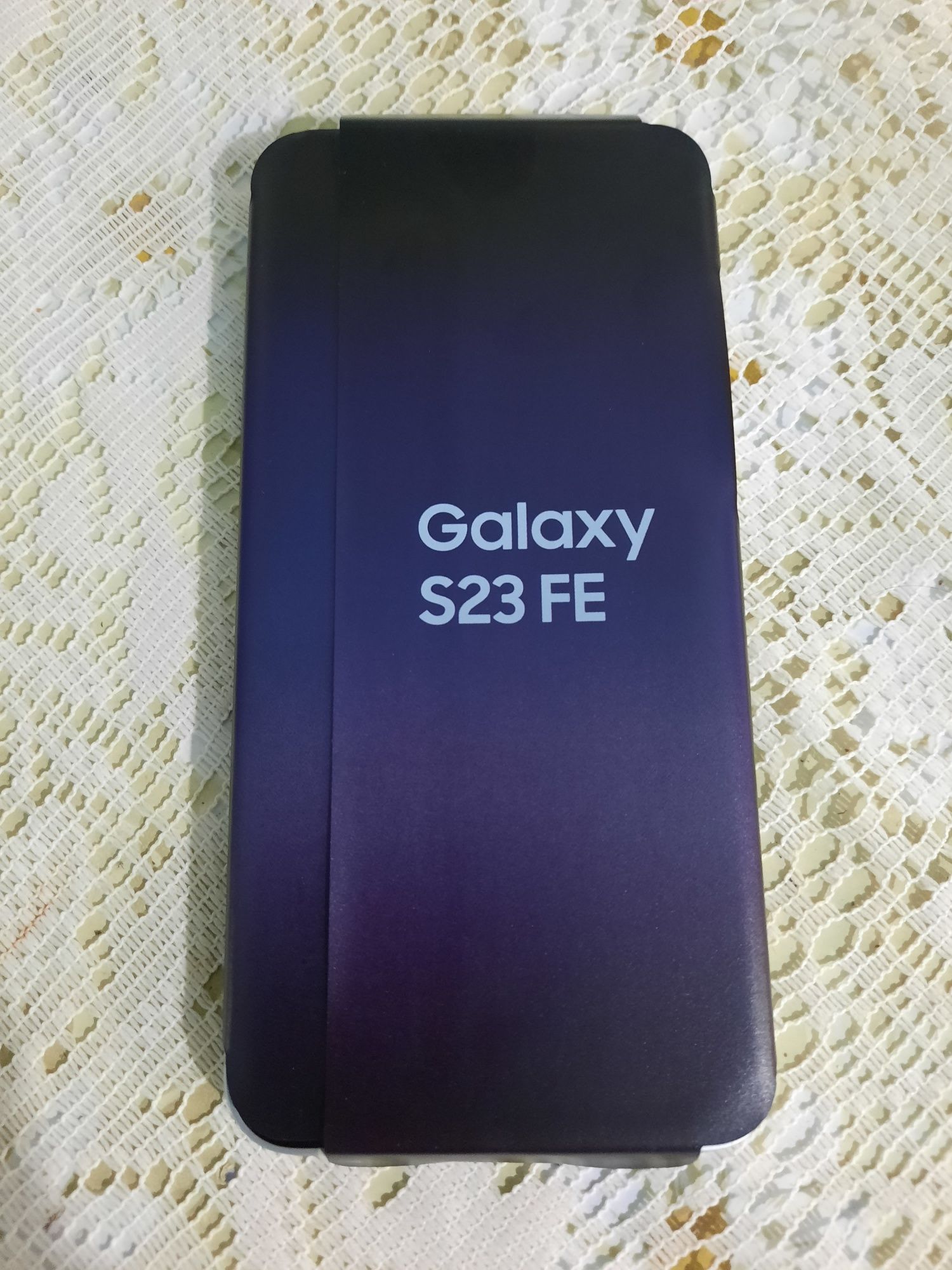 Продам новый Samsung s23 FE на 128 GB .