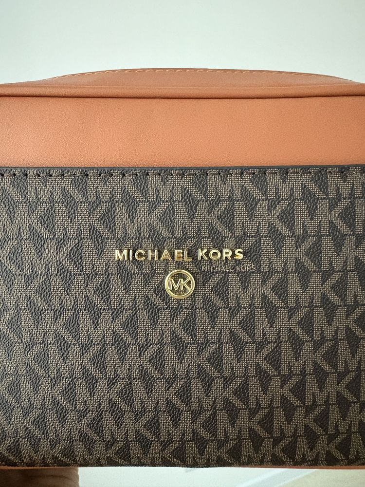 Сумка кросс боди от Michael Kors