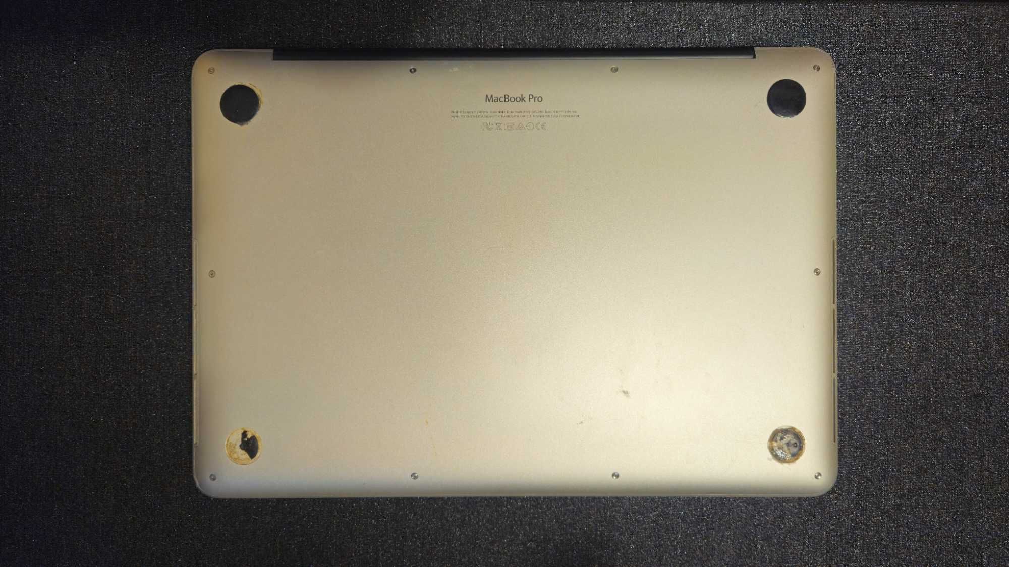 MacBook Pro (Retina, 13-inch, Early 2015)  + мышь Apple Magic Mouse 1