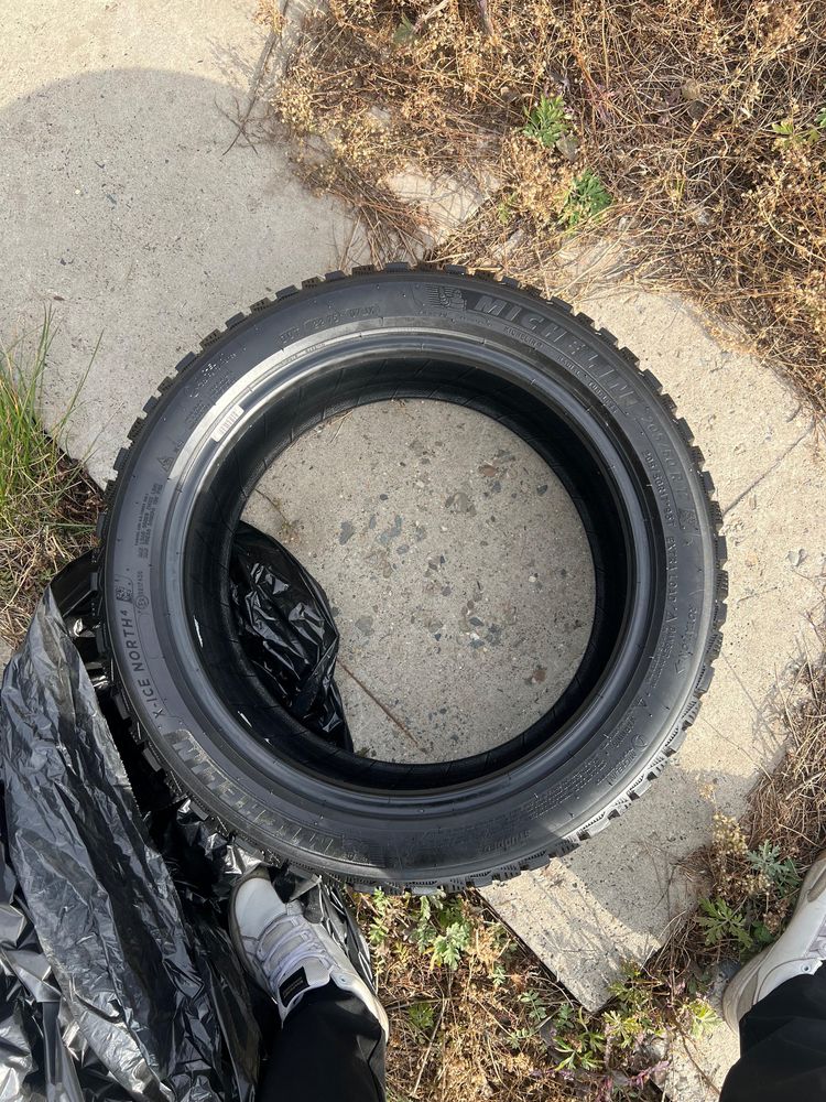 Зимняя резина 205/50 17 Michelin X-ICE North 4