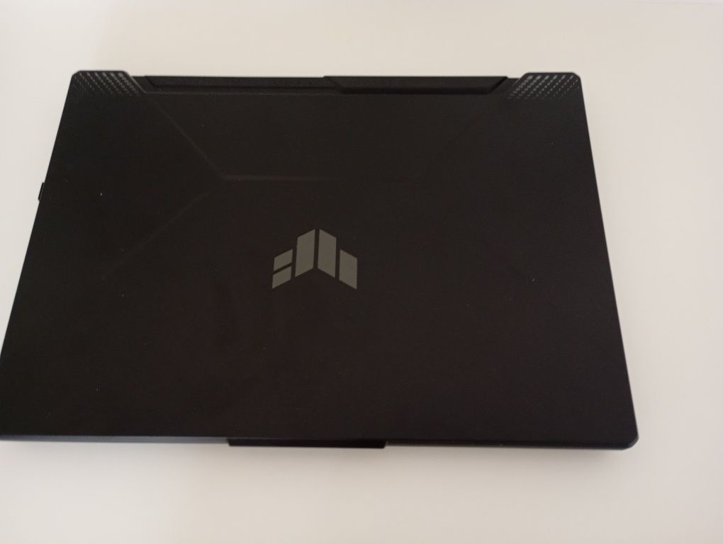 ASUS TUF Gaming F15 FX506HC RTX 3050  i5-11400H  16GB  SSD 512G