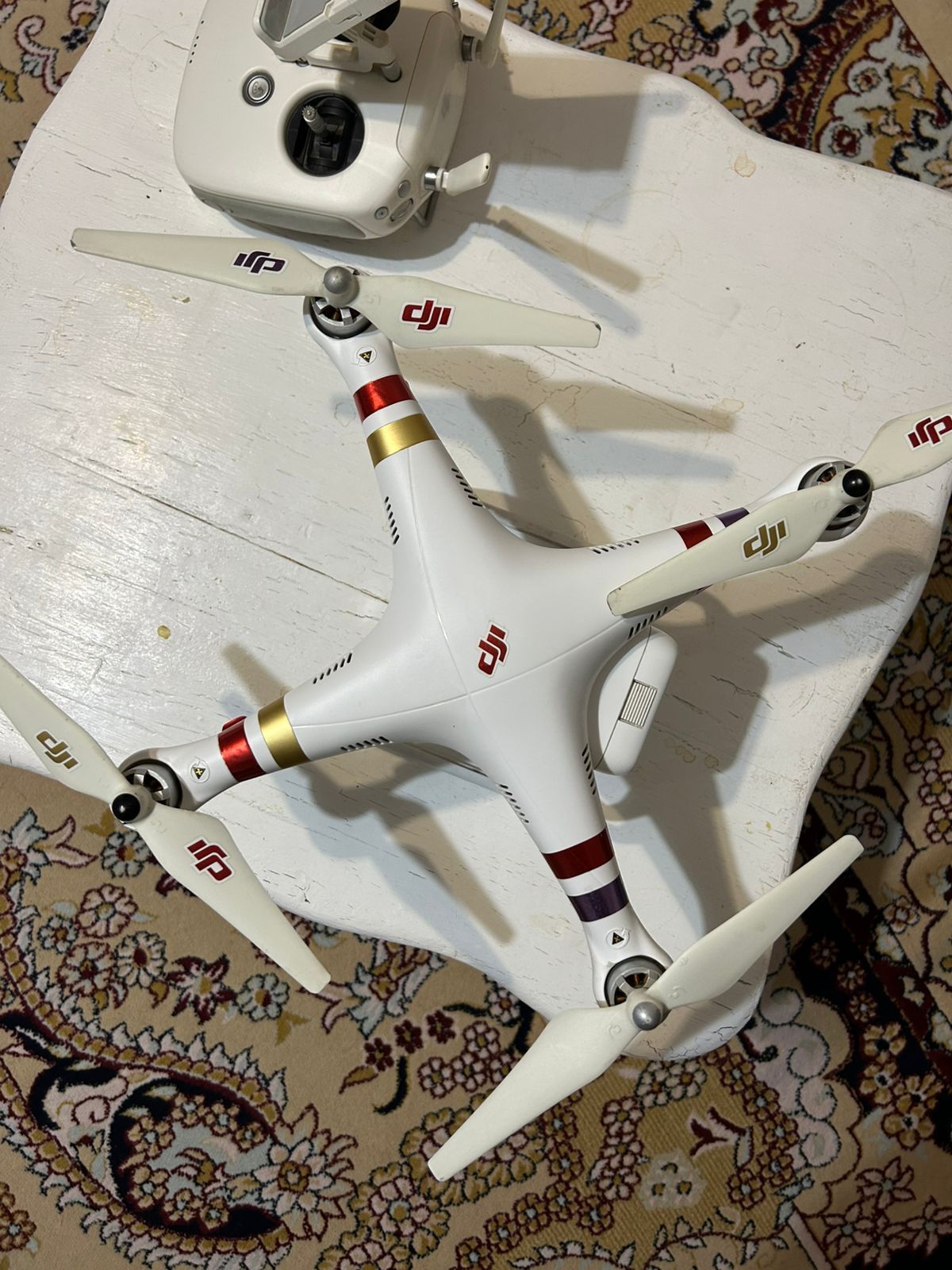 Квадрокоптер DJI Phantom 3 Professional