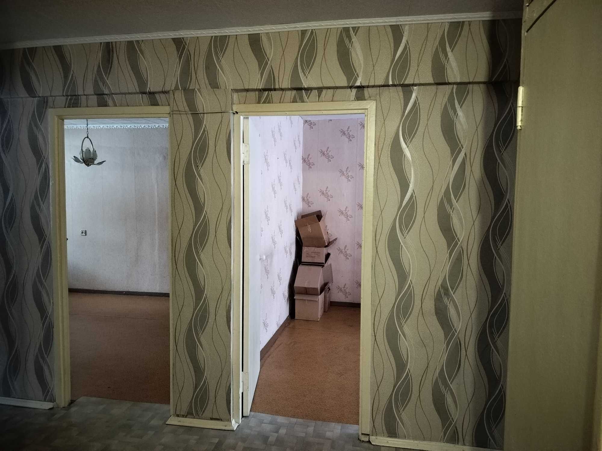 3х комнатная квартира район КШТ, Утепова,23