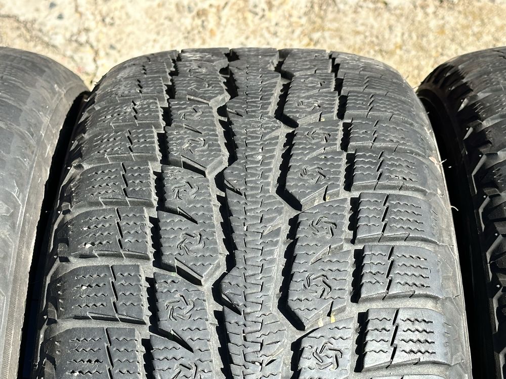 Зимние шины 205/55 R16