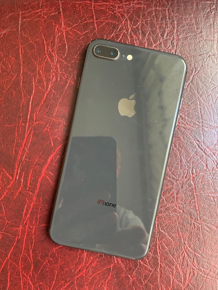 Iphone 8 Plus 64GB