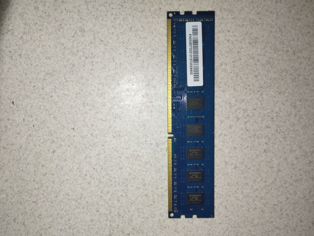 Продам ОЗУ 2GB DDR3