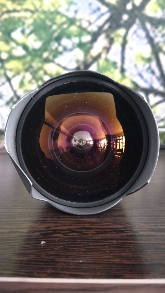 Широкоугольный объектив SIGMA  14mm для canon ef