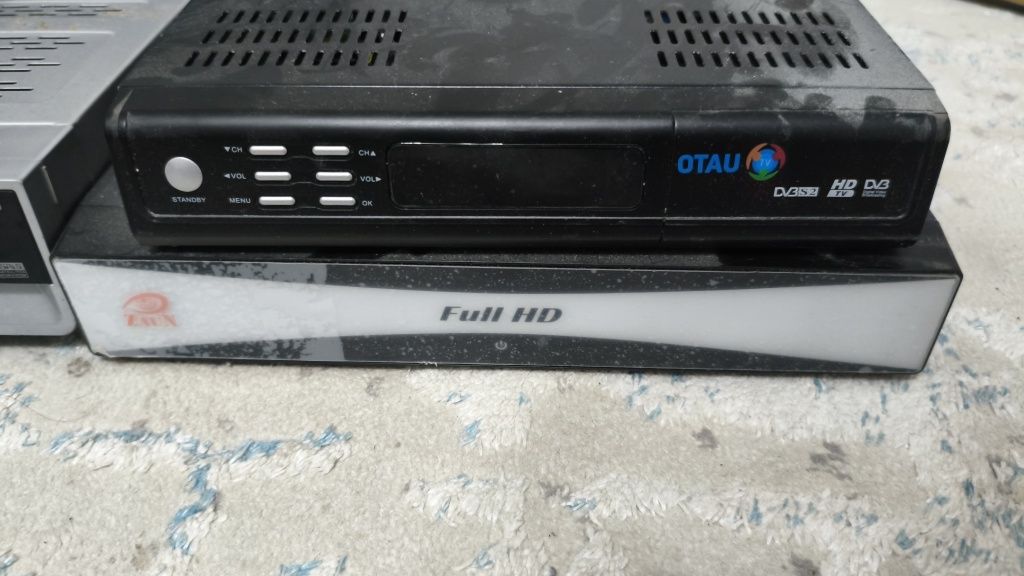 Комплект видеонаблюдения 8 камер, DVR  монитор и пк, HDD 160 ГБ