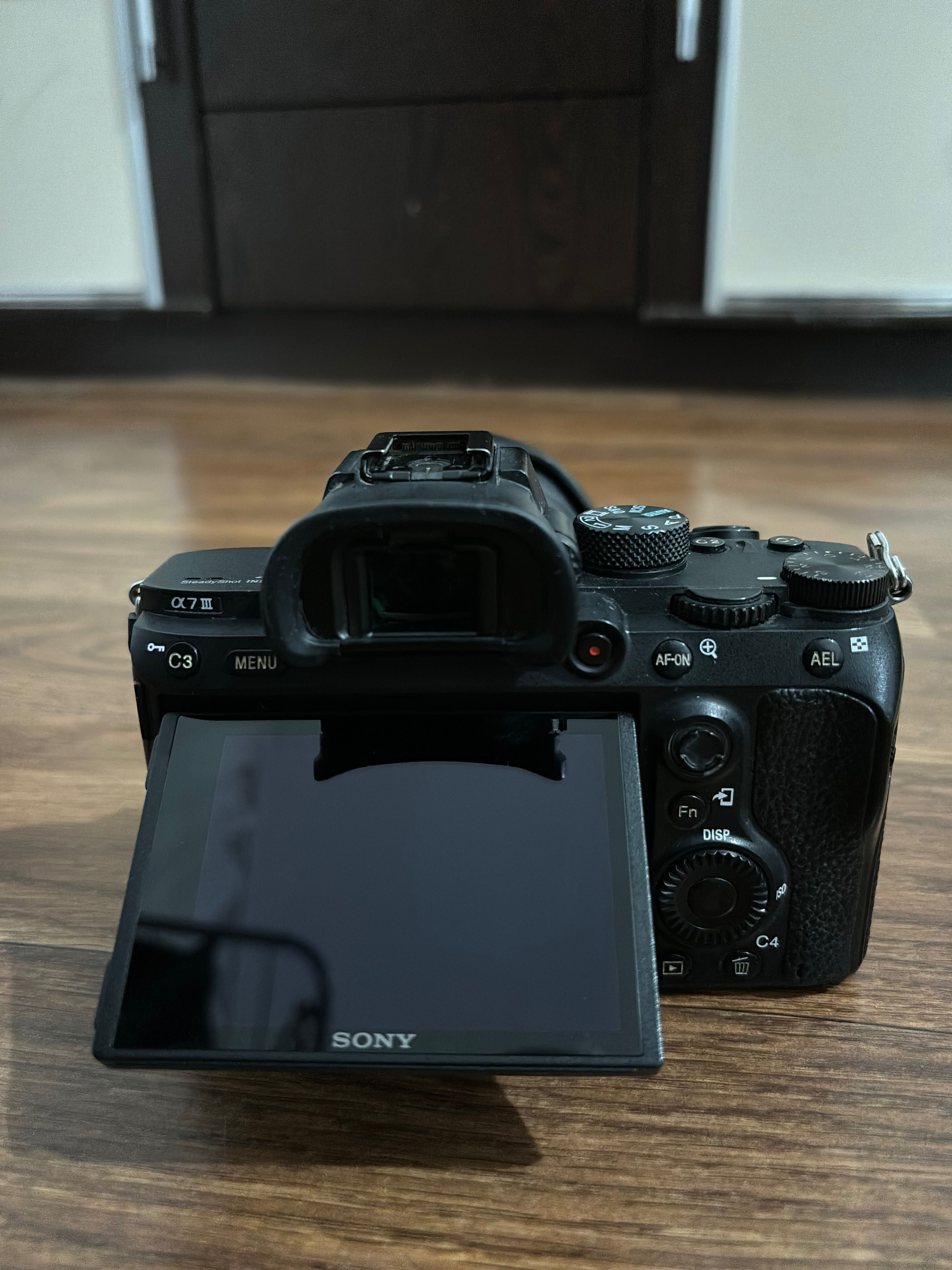 Sony A7 III с объективом 28-70mm