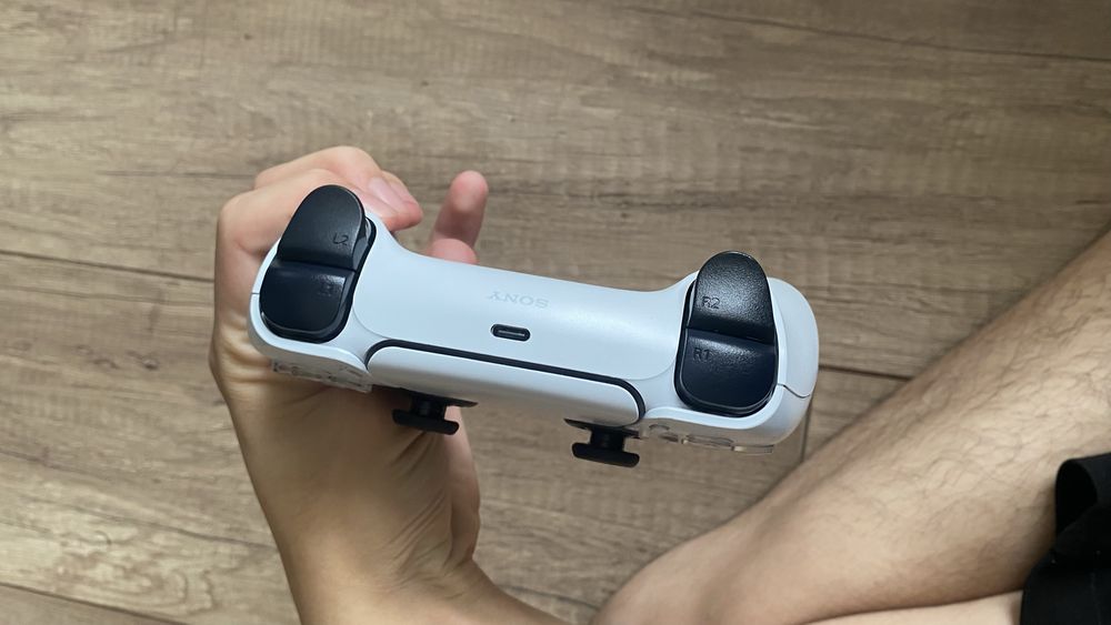 Продам play station 5 slim