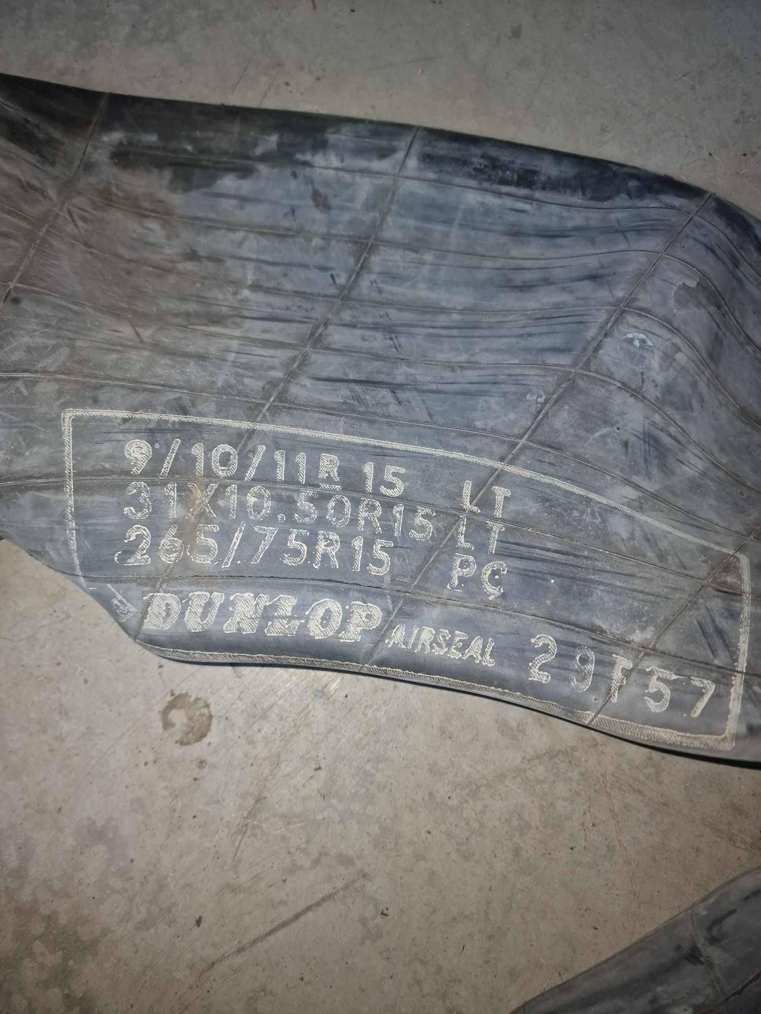 Камера для колеса 31x10.5R15, 265/75R15 Dunlop 2 шт