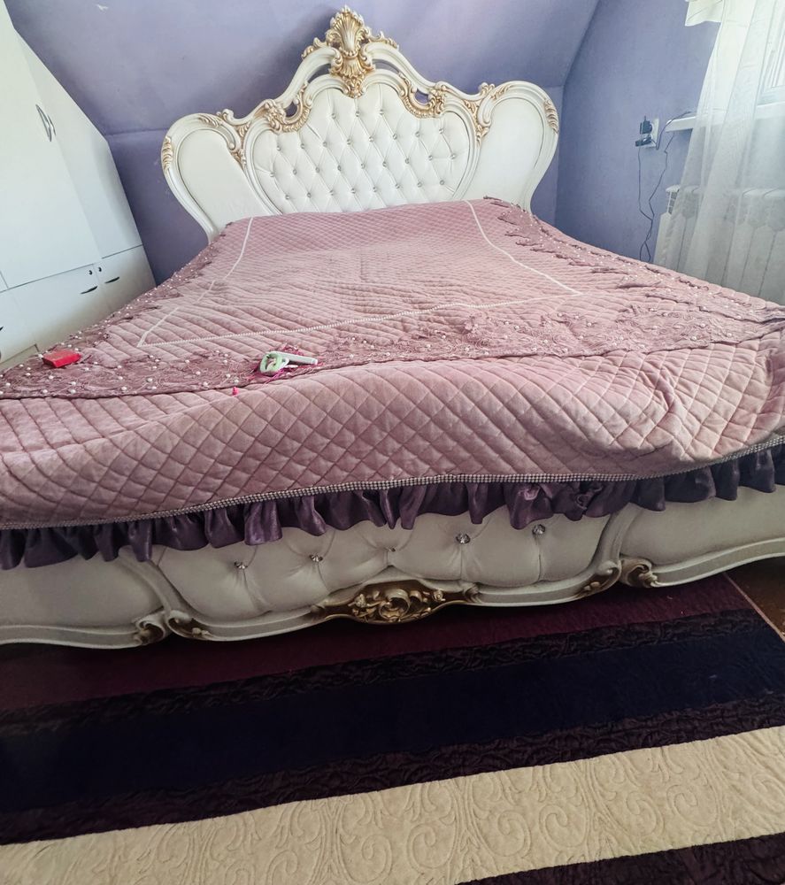 Спальная гарнитура